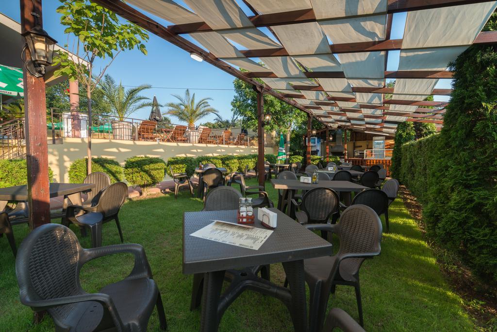 Family Hotel Dayana Beach ซิเนโมเร็ท ภายนอก รูปภาพ