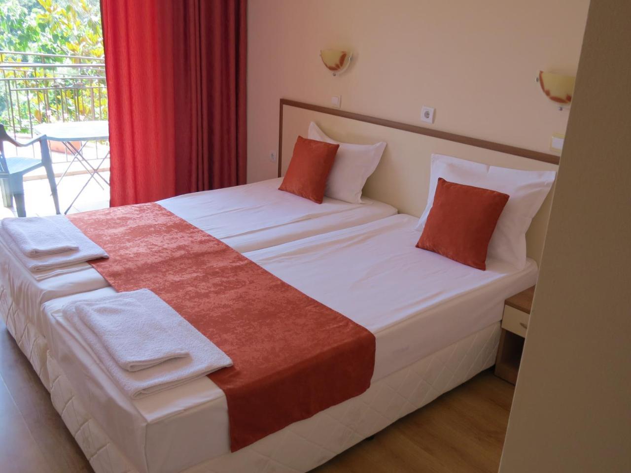 Family Hotel Dayana Beach ซิเนโมเร็ท ภายนอก รูปภาพ