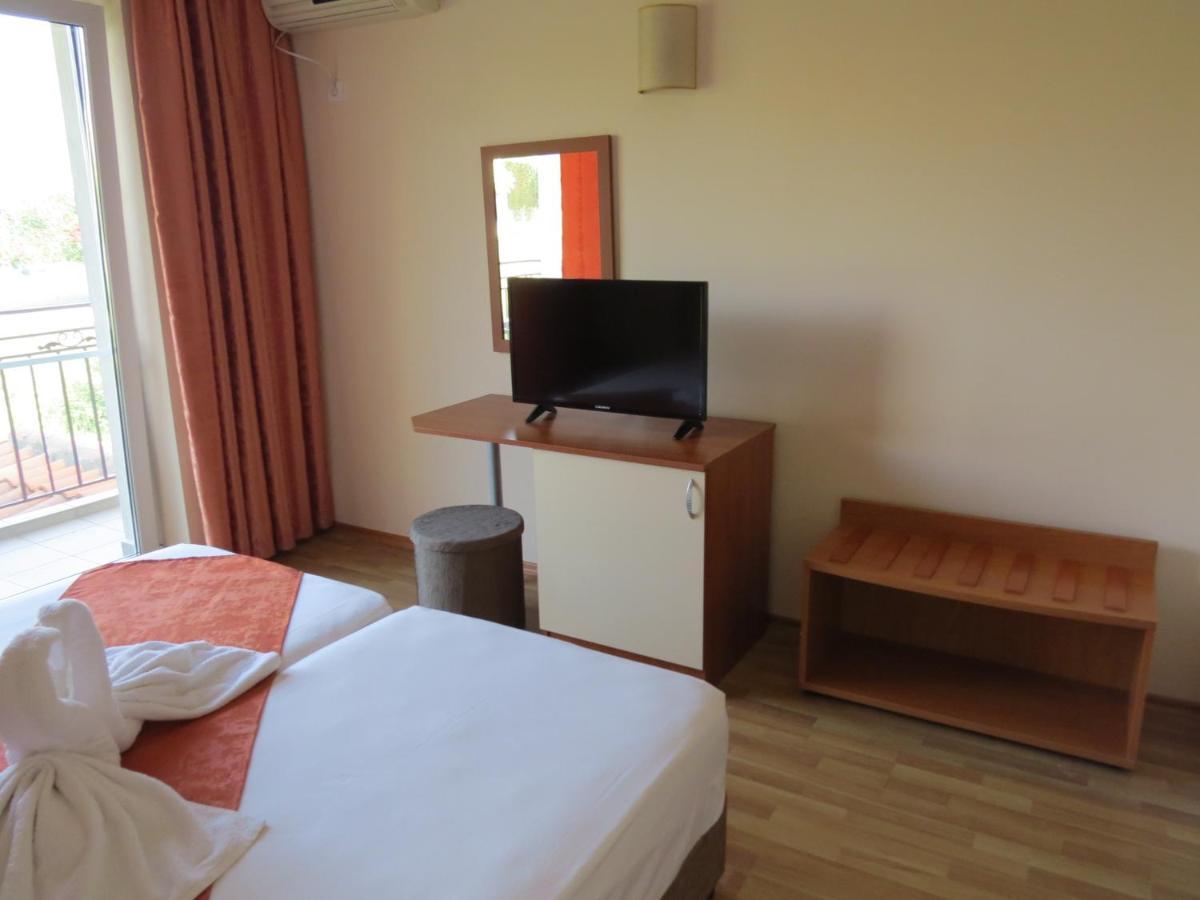 Family Hotel Dayana Beach ซิเนโมเร็ท ภายนอก รูปภาพ